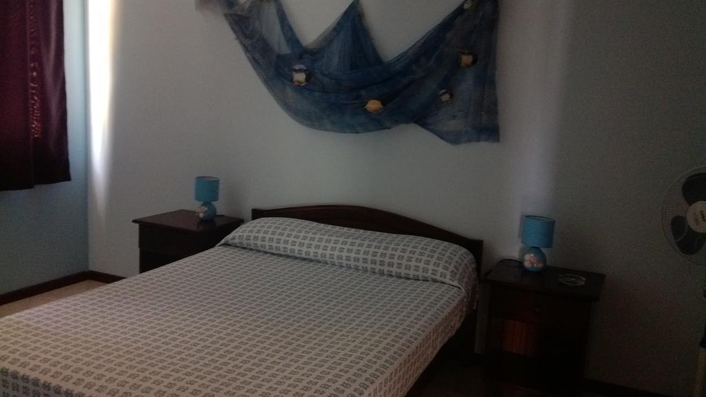 Casa Comba Acomodação com café da manhã Mindelo Quarto foto