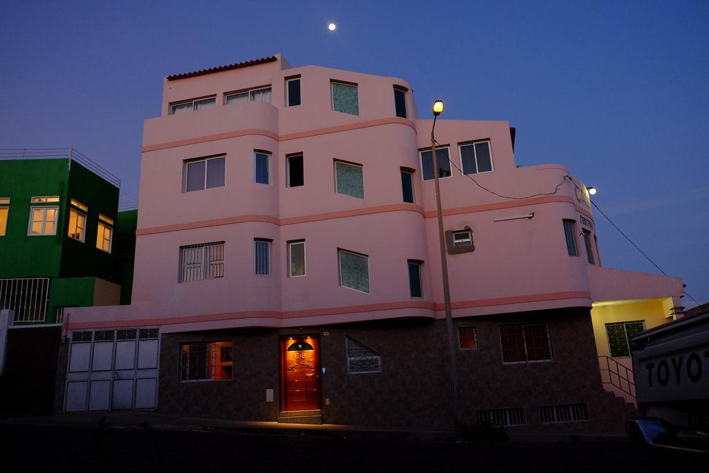 Casa Comba Acomodação com café da manhã Mindelo Exterior foto
